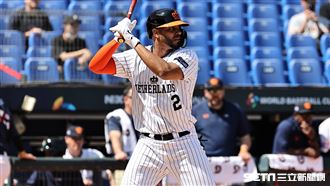 ▲世界棒球經典賽官辦熱身賽，荷蘭隊游擊手柏嘉斯（Xander Bogaerts）。（圖／記者劉彥池攝影）