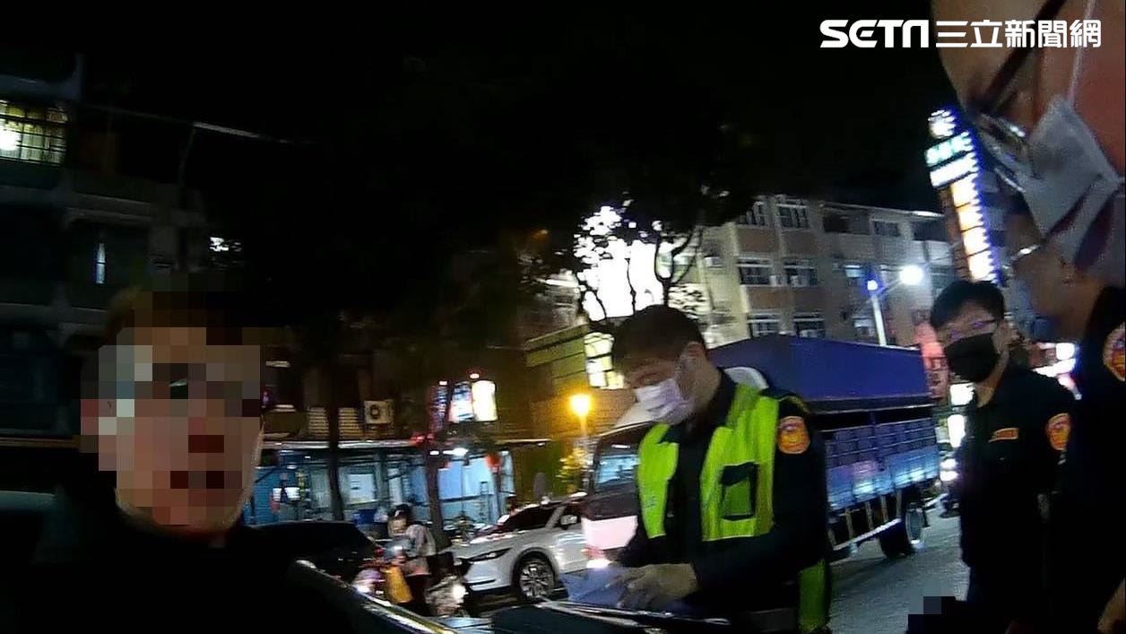 這現世報來的太快！少年偕友偷車下秒車禍
