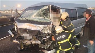 事故,國道1號,汐五高架,車禍（圖／翻攝畫面）