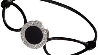 「CSD中衛」歡慶75週年，將舉辦「白色派對春酒宴」，現場驚喜禮物莫過於寶格麗（BVLGARI）客製的「中衛75週年紀念手環」！