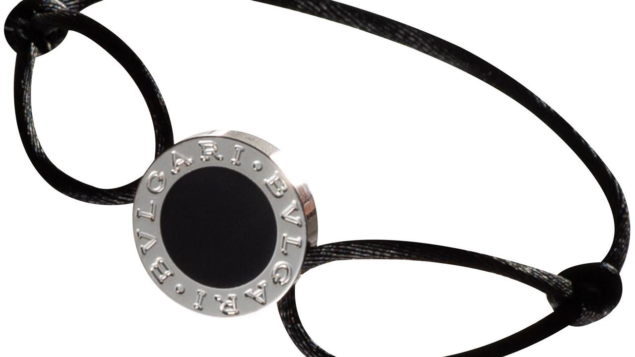 中衛「白色派對」　贈客製寶格麗手環