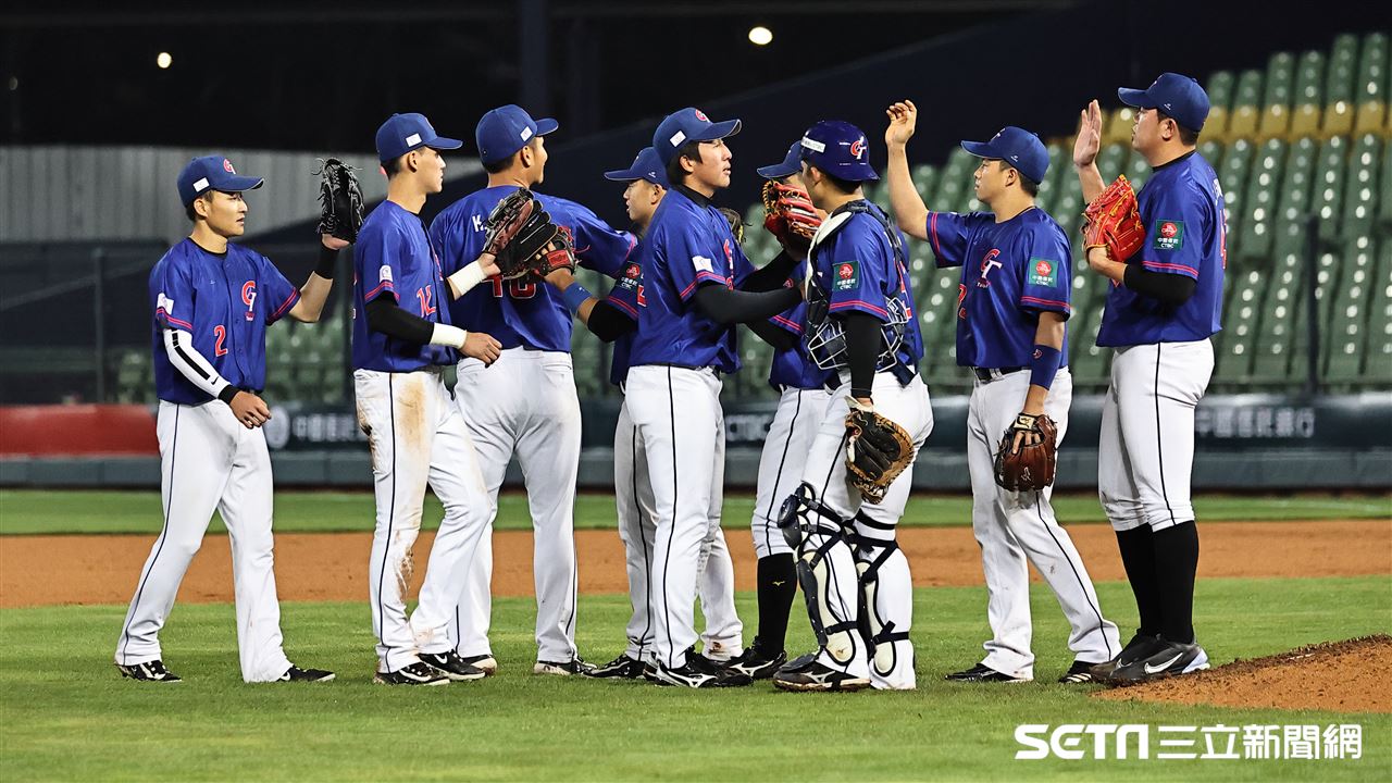 WBC經典賽　潘文忠：支持觀眾帶國旗進場