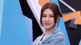 藝人安心亞自曝「校園發電機」。（圖／中天提供）　