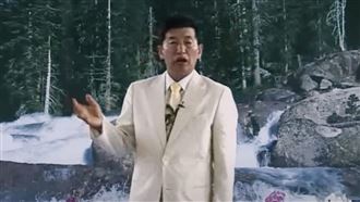 鄭明析以神之名性侵女教徒，惡行被拍成紀錄片。（圖／翻攝自Netflix YouTube）