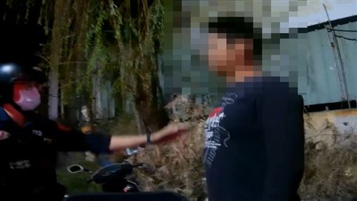 太扯！喝酒上路還想接小孩　警也嘆氣