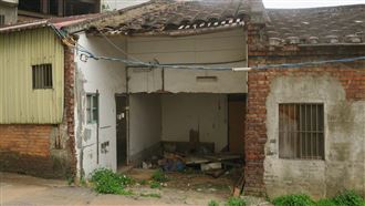 鶯歌區陶瓷段重建前建物外觀(圖/新北市政府)