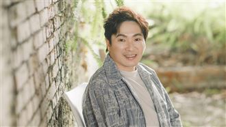 台語歌手蔡義德1歲因感冒得到小兒麻痺。（圖／蔡義德提供）　