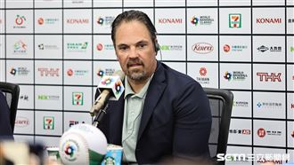 ▲3位名人堂球星李維拉（Mariano Rivera）、皮亞薩（Mike Piazza）、布萊勒文（Bert Blyleven）出席記者會。（圖／記者劉彥池攝影）