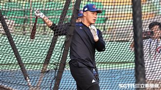 ▲世界棒球經典賽練球日，台灣隊外野手王柏融打擊練習。（圖／記者劉彥池攝影）