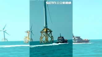 離奇！台中離岸風電基座　高台吊掛1男屍（圖／翻攝畫面）