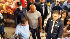 新／李維拉也拜媽祖　驚喜現身這裡引暴動（圖／翻攝自大甲媽祖ㄅㄜˊ 讚）