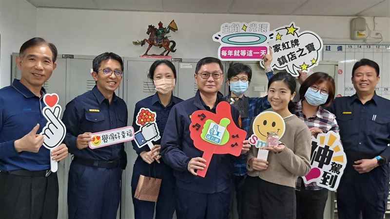 揪感心！38婦女節　土城警分局長親送禮物