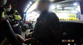 新北保大,通緝犯,白目,吸管,K他命,毒品,