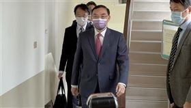 蔡清祥立院接受媒體聯訪法務部長蔡清祥（右2）9日上午受邀到立法院司法及法制委員會說明立法計畫，備質詢前接受媒體聯訪。中央社記者劉世怡攝  112年3月9日