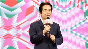 第12屆總統文化獎開始徵選，賴清德(左四)希望藉此獎項彰顯台灣精神。（圖／中華文化總會提供）