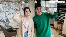 三立主播張瓊方（左）開箱知名造型師李明川（右）新宅。（圖／《好宅敲敲門》提供）