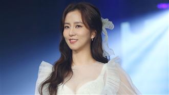 8點檔女神穿成套內衣　魔鬼雪白酥胸辣爆