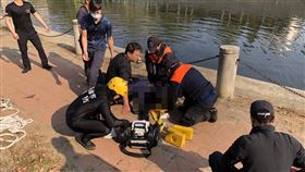 落水,愛河,目擊,高雄,洪正達