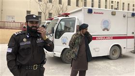 阿富汗官員表示，巴爾赫省的塔利班省長今日在辦公室遇襲死亡。他以對抗激進組織伊斯蘭國（IS）戰士聞名，成為塔利班2021年閃電奪權以來遇害的最高階官員。美聯社