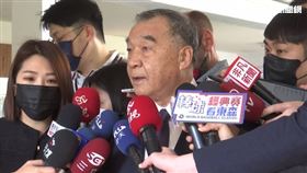 國防部長邱國正。