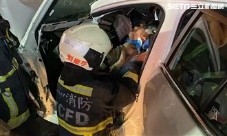 自告奮勇載友人回家　台中酒醉女自撞5傷