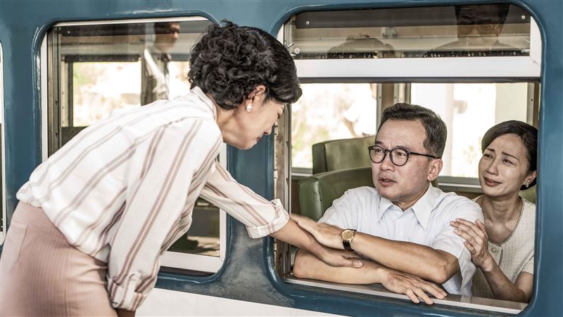 車站告別小孩淚崩　孫鵬罕見親吐人父擔憂