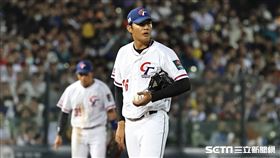 ▲世界棒球經典賽A組預賽台灣對義大利，台灣投手王維中2局投球挨4安掉4分。（圖／記者劉彥池攝影）