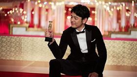 妻夫木聰憑藉《那個男人》二度封帝。（圖／翻攝自妻夫木聰IG）