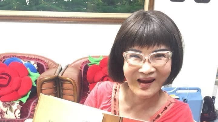 廣播天后病逝今出殯　愛女燒愛馬仕包淚別