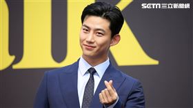 玉澤演擔任《2023 GQ Suit Walk》十週年活動大使。（圖／記者楊澍攝影） 