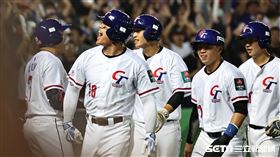 ▲世界棒球經典賽A組預賽，台灣對荷蘭，台灣隊張育成2局下轟滿貫全壘打，台灣以5：1領先。（圖／記者劉彥池攝影）