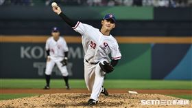 ▲世界棒球經典賽A組預賽，台灣對荷蘭，台灣中繼投手吳哲源局8局上退場，投4.1局僅被敲1安還飆4K。（圖／記者劉彥池攝影）