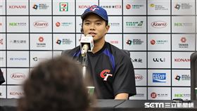 ▲世界棒球經典賽台灣對古巴，內野手吳念庭出席賽前記者會。（圖／記者劉彥池攝影）