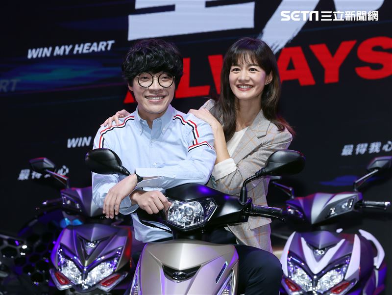 盧廣仲、Janet出席機車品牌發表會。（記者邱榮吉/攝影）