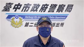 台中市有女子到北區一家早餐店購買早餐，店家告知已售完，女子除在店門口大叫還將拖鞋丟進店內；警方今（14）日表示女子已違反社會秩序維護法，可處1萬8000元以下罰鍰。