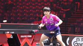 新加坡大滿貫賽  鄭怡靜女單32強止步台灣「桌球一姐」鄭怡靜14日晚間在WTT新加坡大滿貫賽女單32強賽，以1比3不敵波多黎各女將狄亞士（Adriana Diaz），無緣晉級。中央社記者侯姿瑩新加坡攝  112年3月14日