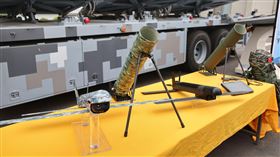 中科院巡飛彈無人機系統（2）中科院14日展示9款已量產及研發中的偵蒐與攻擊無人機。圖為展出的為「台版彈簧刀」巡飛彈無人機。中央社記者王飛華攝  112年3月14日