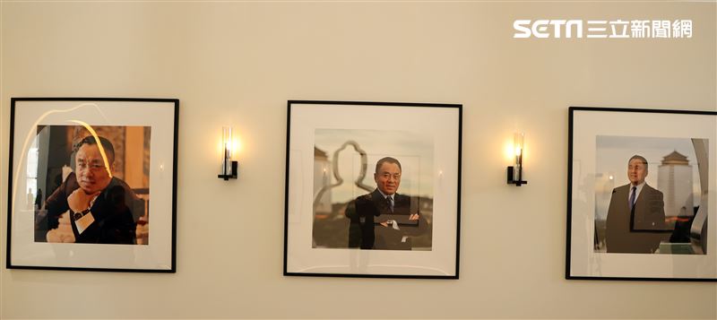 龍岩董事長李世聰靈堂。（記者邱榮吉/攝影）