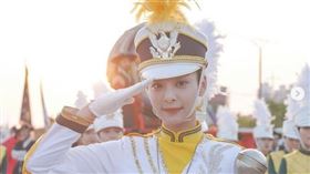 薛仁雅「最美儀隊隊長」。（圖／翻攝自_seorina　IG）