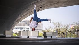 ▲世界跑酷冠軍Jason Paul日前首次赴高雄拍攝跑酷影片。（圖／Red Bull提供）