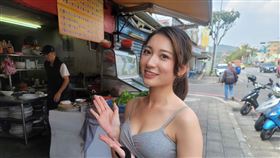 「美女廚神」林彤近日爆紅感到很震驚。（圖／記者游定剛拍攝）