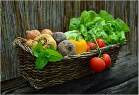 ▲春分宜吃深綠色蔬果。（示意圖／Pixabay）