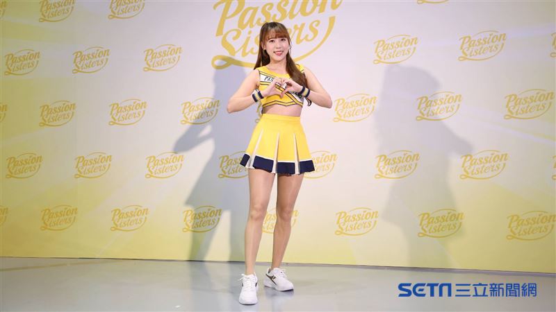 中信兄弟啦啦隊成員白白出席Passion Sisters春訓活動記者會。（圖／記者楊澍攝影）