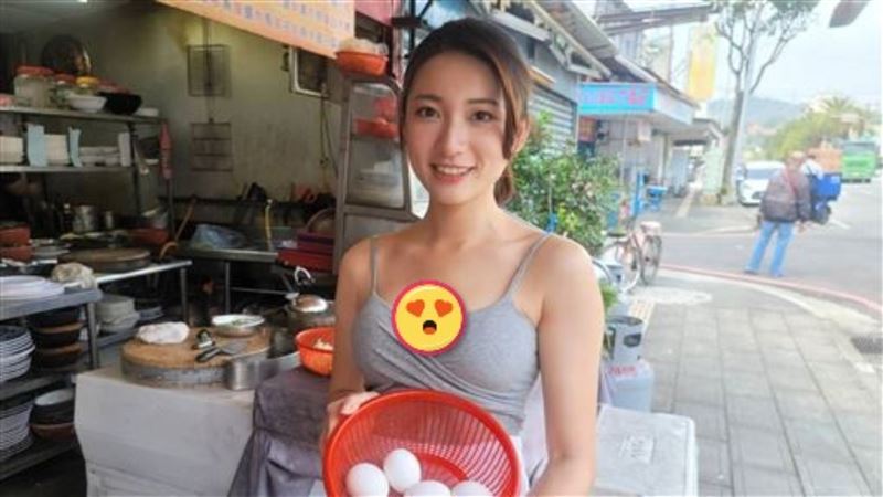 遭爆聯絡人是AV導演　抓包炒飯妹做1事