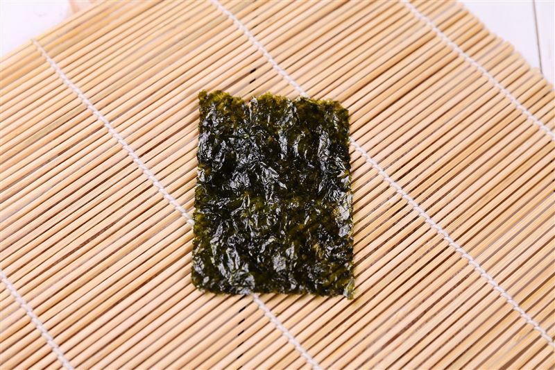 減重醫師陳威龍分享素食新蛋白來源「海藻蛋白」，常見如海苔，蛋白質高且含必需胺基酸。（圖／PIXABAY）