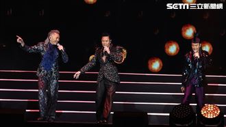 草蜢失戀陣線聯盟勾回憶　才開唱連哭兩次