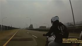 重機、BMW、台68