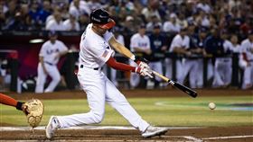 ▲美國隊在8局上靠著透納（Trea Turner）的滿貫全壘打逆轉委內瑞拉，以9：7晉級4強。（圖／路透社／達志影像）