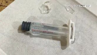 護理師餵女嬰「1公分玻璃」！衛生局回應