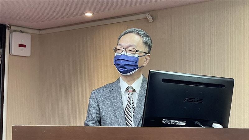 抗生素原廠藥比學名藥強3倍　薛瑞元反擊